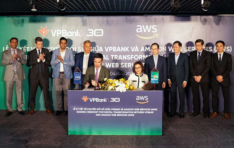 Hợp tác chiến lược VPBank – Amazon Web Services nâng tầm công nghệ ngân hàng số và trải nghiệm khách hàng
